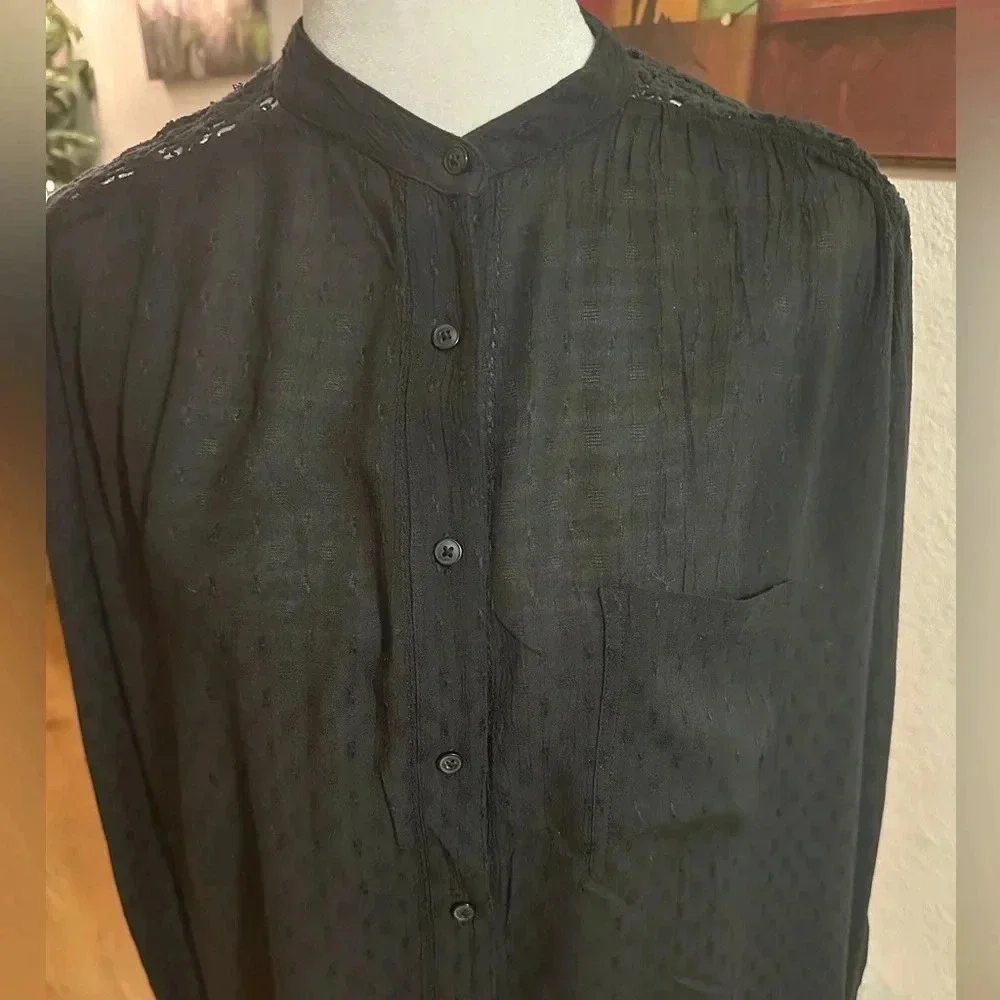 Free People button down black shirt size M